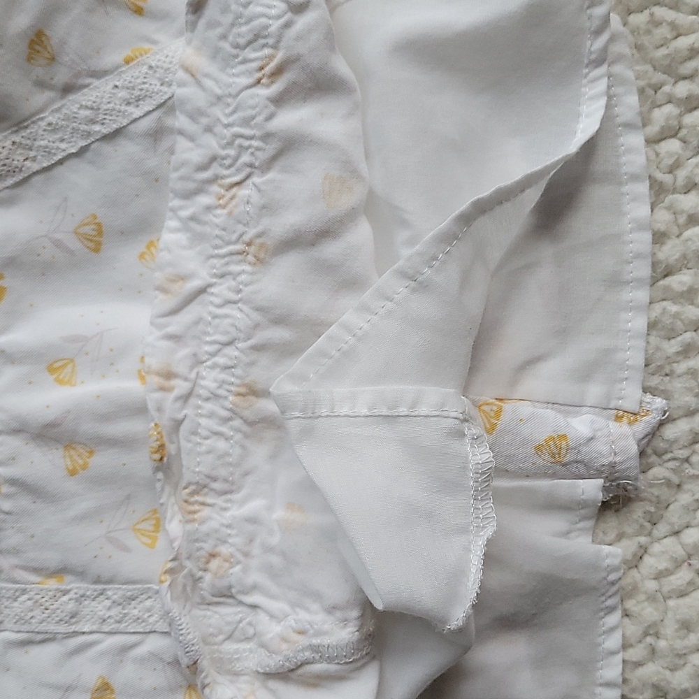 Bundle of 3  Pieces for 3 to 6 months Baby Girl - Picture 3 of 8